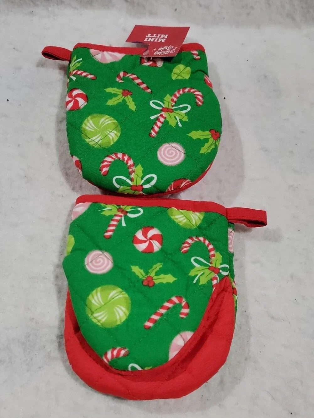 N/A festive green